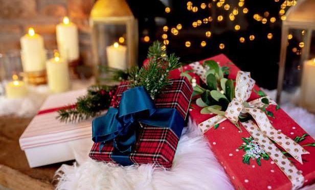 The Liberal Christmas Giver